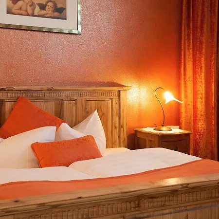 Claudia ניוסטיפט אים סטובאיטל